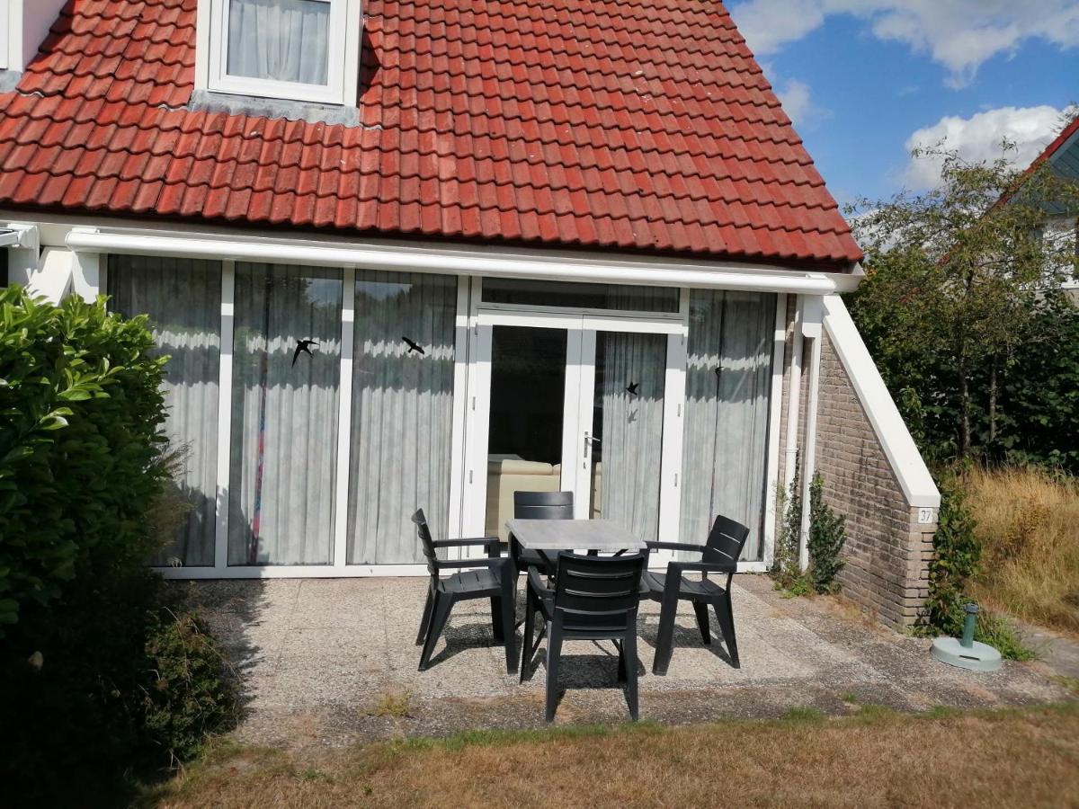 Mooie Twee-Onder-Een-Kapwoning Te Vlagtwedde Exterior photo